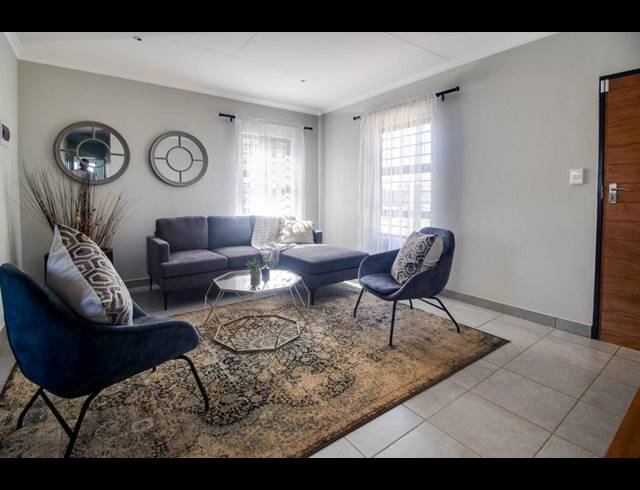 3 BEDROOM HOUSE FOR SALE IN SELCOURT